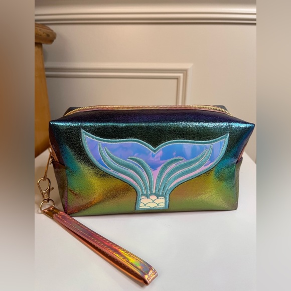 🧜♀️Mermaid tail makeup bag Phantom colours iridescent travel bag pencil case - Picture 12 of 14